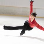 羽生結弦がロッテ「ガーナミルクチョコレート」新CMに出演！元気すぎる「OK」ポーズが完成！