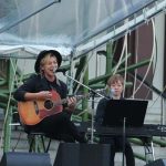 つるの剛士がポニーキャニオン創立50周年記念ステージで意外な曲を熱唱！「僕達おじさん子クラブが歌います（笑）」