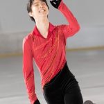 羽生結弦がロッテ「ガーナミルクチョコレート」新CMに出演！元気すぎる「OK」ポーズが完成！