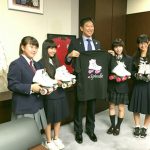 ローラースケートダンスグループ・Spindle(スピンドル)が鈴木大地長官を表敬訪問！ 「2020年オリンピックを盛り上げる一助になるように日々努力」