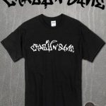 謎すぎて話題を呼んでいるウサギの覆面バンド CRAZY N' SANEの販売時にわずか30分で完売した幻の商品・公式Tシャツが期間限定復活！