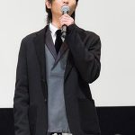 大島優子、透け感衣装に男性陣困惑！？　映画『疾風ロンド』初日舞台挨拶に阿部寛らが登場！