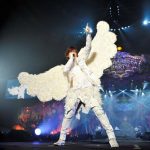 【ライブレポート】喜矢武豊が1人で4人のゴールデンボンバーで登場！？Hiroと逹瑯が『X』を披露！？VAMPSの繰り出すハロウィンは予想不可能な展開の連続！