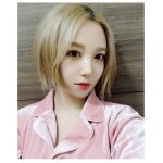 ざわちんの金髪ショートヘアが可愛すぎると話題に！みずきてぃプロデュースのピンクの パジャマもお似合い！