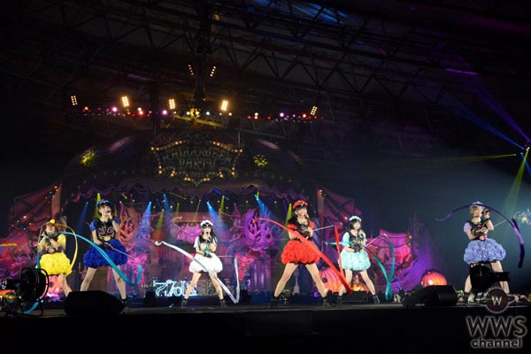 【ライブレポート】VAMPSハロウィン初日にHYDEとゴールデンボンバー・鬼龍院翔の『X』が披露されるなど豪華すぎるステージの連続！