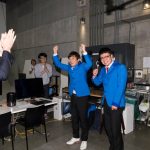 M-1王者の銀シャリが優勝直後に大急ぎのCM撮影！『日清のどん兵衛』パッケージの顔になるはずが！？