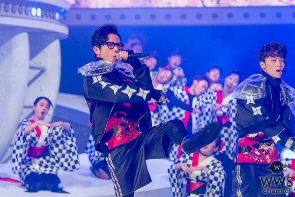 RADIO FISHの『PERFECT HUMAN』紅白Ver.は豪華絢爛！ド派手な演出！