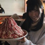 牛角20周年最後の「肉の日」イベントで可愛いすぎる大食いアイドル・美和花樺が奮闘！？ わずか18秒で予約完売した伝説の290円「2.9キロ大食いチャレンジ」が復活し、2017年1月限定の新春メニューも登場！！