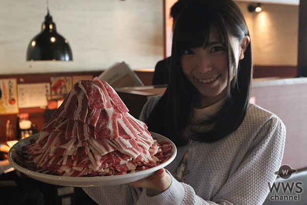 牛角20周年最後の「肉の日」イベントで可愛いすぎる大食いアイドル・美和花樺が奮闘！？ わずか18秒で予約完売した伝説の290円「2.9キロ大食いチャレンジ」が復活し、2017年1月限定の新春メニューも登場！！