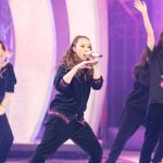 E-girlsがNHK紅白のリハーサルに登場！MAKIDAIらの容態については「元気だと報告をもらっています」