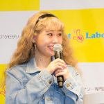 新婚夫婦・ぺこ、りゅうちぇるの初めての共同作業は新作スマホケースをプロデュース！