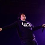 岡崎体育がCOUNTDOWN JAPANに初出場！エンターテイメント性溢れる演出とネタ連発にオーディエンスは一気に虜に！？