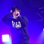 岡崎体育がCOUNTDOWN JAPANに初出場！エンターテイメント性溢れる演出とネタ連発にオーディエンスは一気に虜に！？