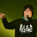 岡崎体育がCOUNTDOWN JAPANに初出場！エンターテイメント性溢れる演出とネタ連発にオーディエンスは一気に虜に！？