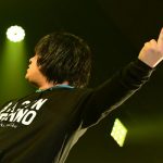 岡崎体育がCOUNTDOWN JAPANに初出場！エンターテイメント性溢れる演出とネタ連発にオーディエンスは一気に虜に！？