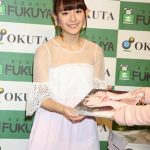 スパガ 浅川梨奈が30万円の等身大写真集の発売を発表！2017年も1000年に1度の童顔巨乳から目が離せない！