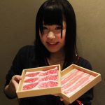 【動画】正統派美少女アイドル・桜瀬もえ(さくらシンデレラ)が人生初のしゃぶしゃぶ温野菜で牛タン新メニューをレポート！