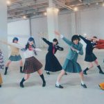 東京パフォーマンスドールがNTTドコモのPR動画で『JKの盛れるポーズの歴史』をテーマに様々な時代の女子高生ファッションを披露！