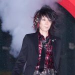 X JAPANが六本木ヒルズを紅に染めた！映画『WE ARE X』ジャパンプレミア・レッドカーペットでXポーズ炸裂！