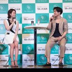 筧美和子が大谷亮平も絶賛の早着替え＆セクシーポーズを披露！「堂々とした背中をイメージしました」