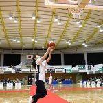 看護師ユニット「NurseHouse(ナースハウス)」が圧巻のランウェイパフォーマンス！ B.LEAGUE・東京エクセレンスの公式試合を盛り上げる！