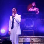 ピコ太郎の日本武道館ライブにLiSA、サイサイ、ももクロ派生ユニット・マス寿司三人前など様々なゲストが次々と登場!