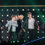 iKONが東京ガールズコレクション2017 S/Sのライブステージのトリで圧巻のパフォーマンスを披露！