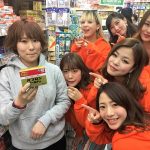 【独占レポ】ダイコクドラッグPRアイドル・DDプリンセスが1stアルバム『TSUBASA』の発売報告に店舗をまわる！