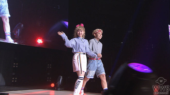 【動画】ぺこ りゅうちぇるが関西コレクションに出演！ラブラブウォーキングを披露！