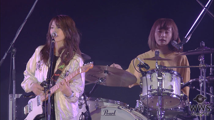 【動画】SCANDALがカウントダウン・ジャパンで『テイクミーアウト』披露！