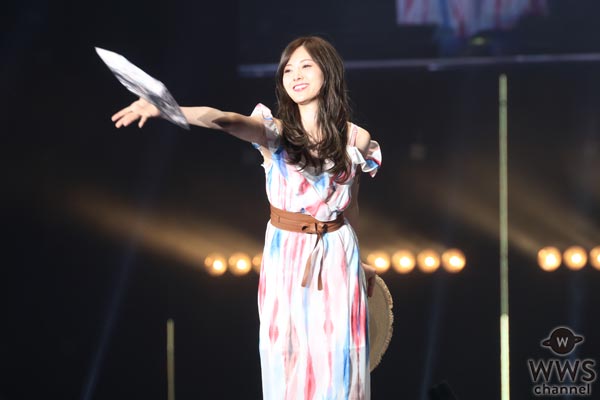 乃木坂46 白石麻衣が美しく可愛らしい笑顔で東京ガールズコレクション2017 S/Sを魅了！