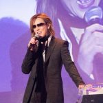 X JAPANのYOSHIKIが「新経済サミット2017」に出演！『Forever Love』のピアノ演奏後に小泉純一郎がサプライズ登場！