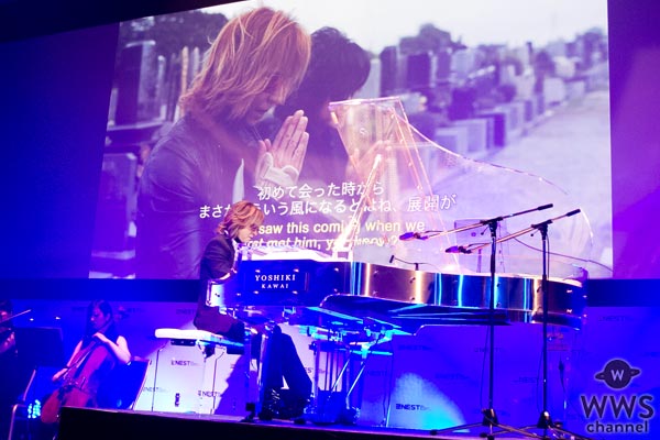 X JAPANのYOSHIKIが「新経済サミット2017」に出演!『Forever Love』のピアノ演奏後に小泉純一郎がサプライズ登場!