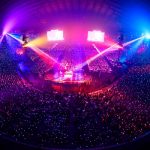 L’Arc~en~Ciel 東京ドーム公演初日レポート・バンドとリスナーの思いが結集して美しい光景が出現!