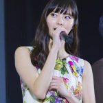 松井玲奈、お悩みコーナーで一刀両断！主演映画『めがみさま』完成披露試写会に新川優愛と共にW出演！