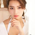 ギャル女王・遠山茜子が大人なセクシーグラビアで魅せる！