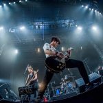 【ライブレポート】BLUE ENCOUNTがVIVA LA ROCK 2017 VIVA! STAGEのトリに登場！「俺らの音楽と出会ってくれてありがとう！」