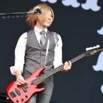 【ライブレポート】JAPAN JAM初日のSKY STAGE、一発目はゴールデンボンバー。今年もみどりの日に大いなる悪ふざけで会場を盛り上げる！