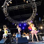 【ライブレポート】BEGINがメトロックを癒しの世界へと誘う!マルシャのリズムに乗せて名曲メドレーを披露!