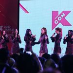 【写真特集】７人組ガールズグループ・DREAMCATCHERが紫のワンピース衣装で可愛いすぎる歌とダンスでライブパフォーマンス！