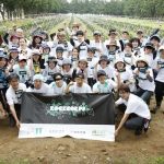 SPYAIRが福島市の農地ボランティア活動にサプライズで参加!自分の手で収穫した水ナスの味に大興奮!