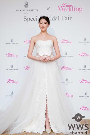 三吉彩花がウエディングドレス姿で涙のサプライズバースデー！「台本になかったので、どうしていいか・・・頭が真っ白です(笑)」