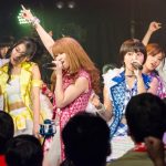 【ライブレポート】アップアップガールズ（仮）が『やついフェス2017』で躍動！圧巻のパフォーマンスで熱狂の空間を生み出す！