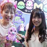 【動画】鈴木奈々に夏生のん(さくらシンデレラ)がインタビュー！ペットトイ「うまれて!ウーモ」をアピール！