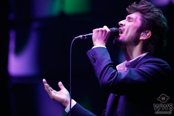 【ライブレポート】平井堅がアコースティックギターとピアノ弾き語りで人気曲披露！「今宵も全身全霊で歌うので、最後まで受け止めてくれ」J-WAVE LIVE SUMMER JAM 2017 supported by antenna*に登場！