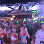 水着美女も熱狂！広大な海を目の前に水着で楽しめるビーチフェス『RINKU BEACH FES 2017』開催！