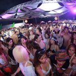 水着美女も熱狂！広大な海を目の前に水着で楽しめるビーチフェス『RINKU BEACH FES 2017』開催！