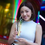 【写真特集】石川ナサがラグジュアリーなニュースポット『MEZZO』(メゾ) をレポート！パイナップルカクテルをカウンター席で堪能！