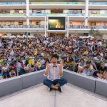 横山だいすけが、うたのお兄さん卒業後初のソロデビュー曲『さよならだよ、ミスター』発売記念イベントで3,000人ファンの前で大熱唱！