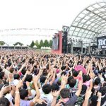 【ライブレポート】ガールズバンド・SILENT SIRENがLAKE STAGEに初登場!夏フェスファッションでキュートなパフォーマンスを披露!